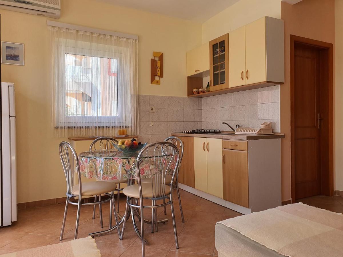 Apartments Coral Novalja Dış mekan fotoğraf